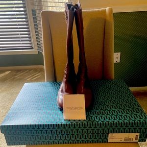 Pre-Owned -* Tory Burch* Almond Adeline 20MM Riding Boot - Veg Leather. Size 11